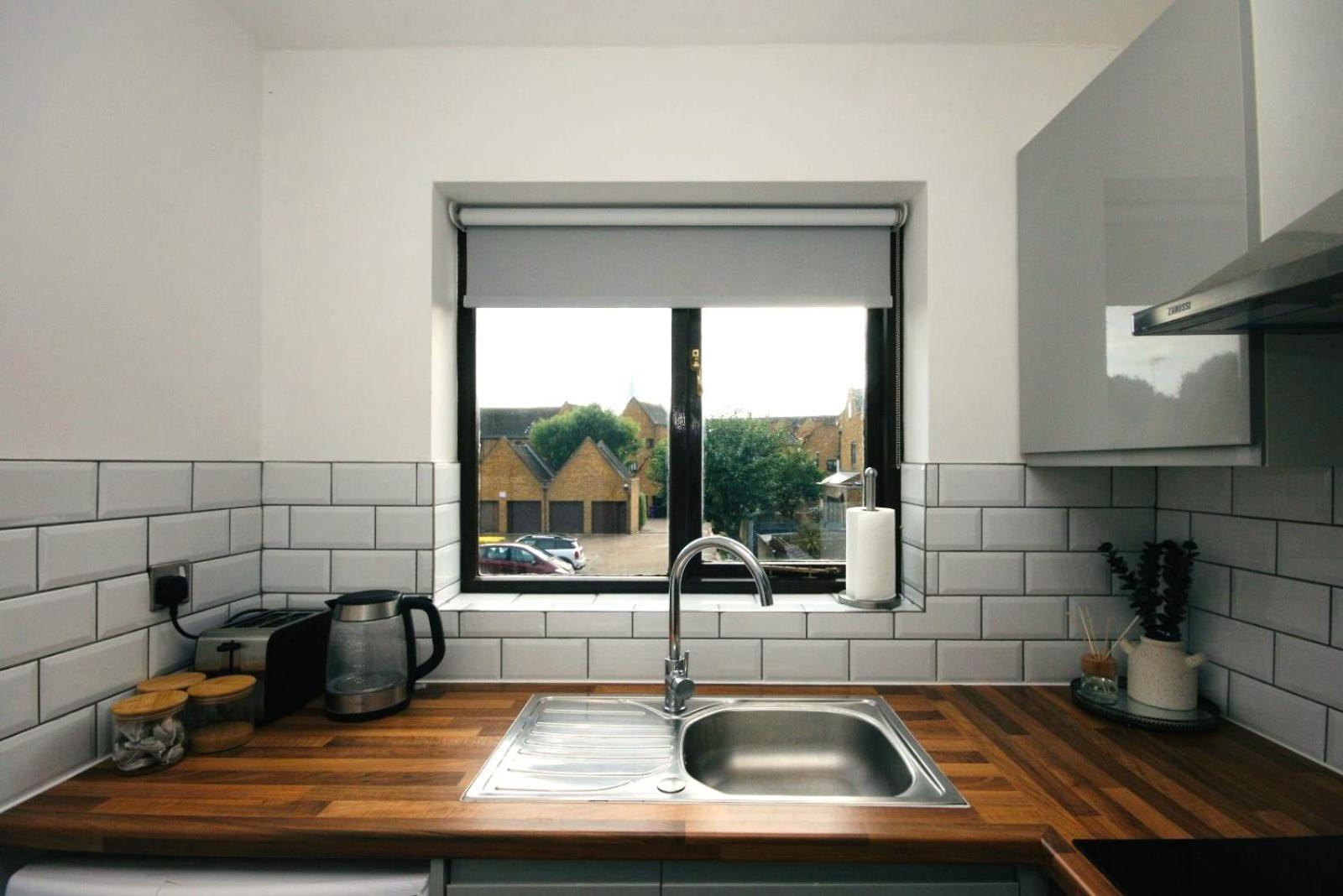 Studio Apartment London Luaran gambar