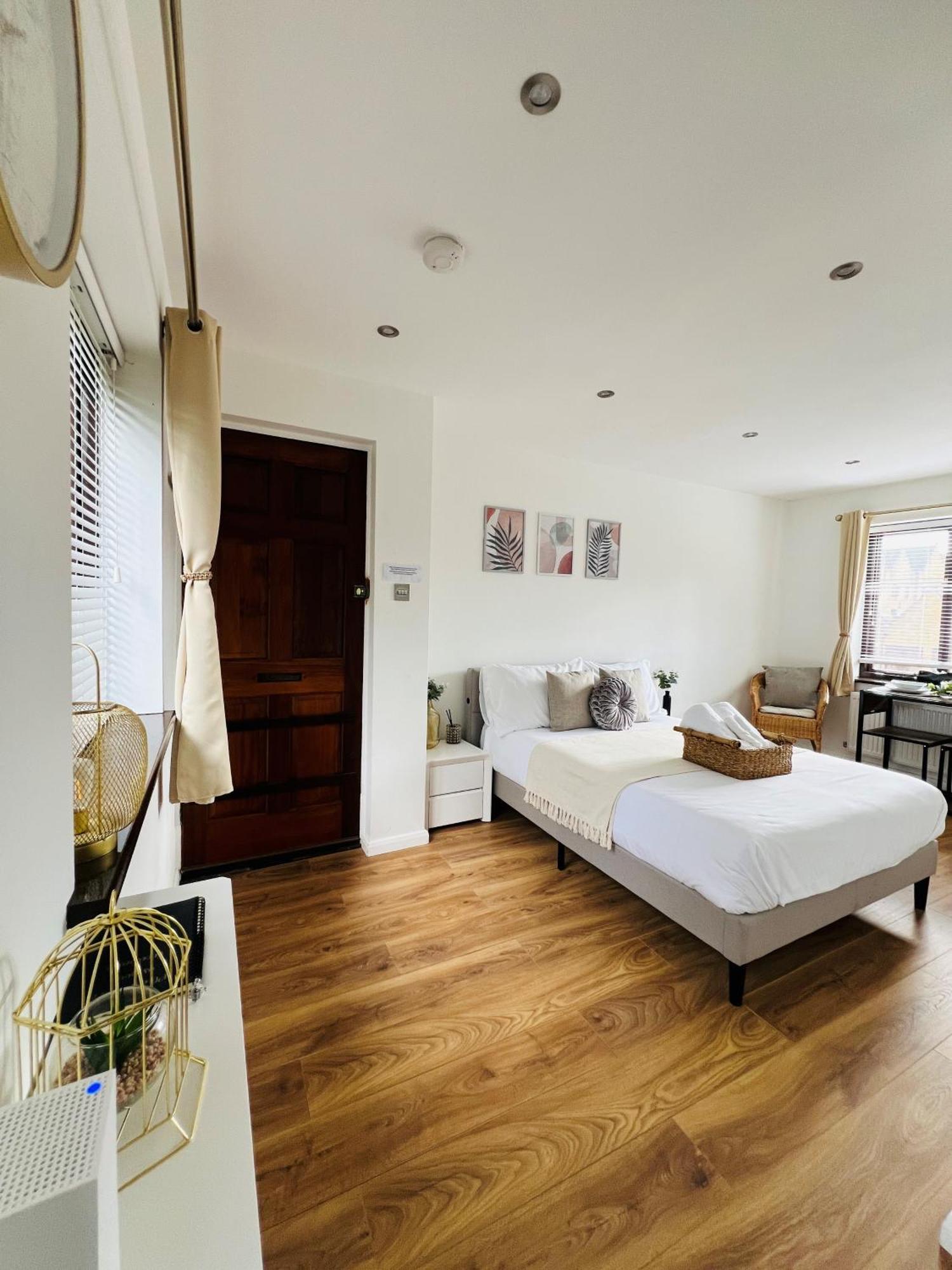 Studio Apartment London Luaran gambar